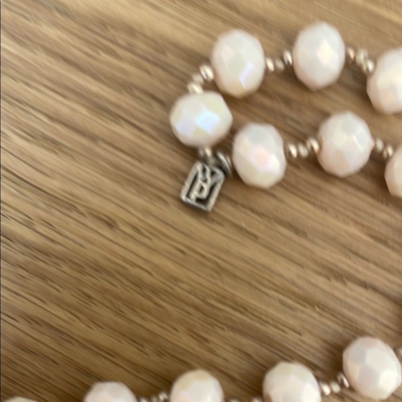 Waxing Poetic pale pink opalescent Beaded Necklace - Picture 2 of 4